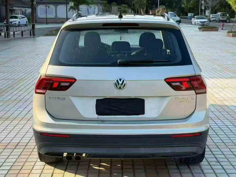 湛江19年大众途观9