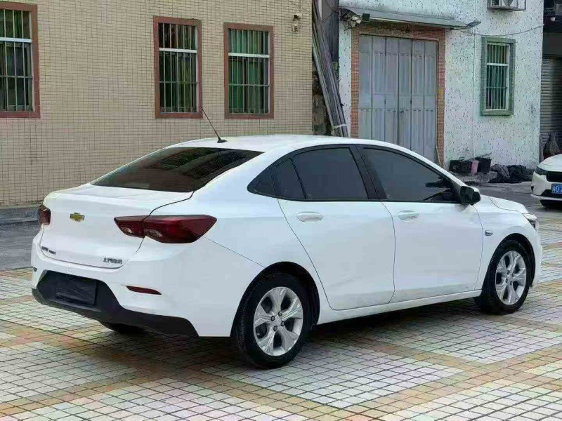 湛江21年雪佛兰科沃兹8