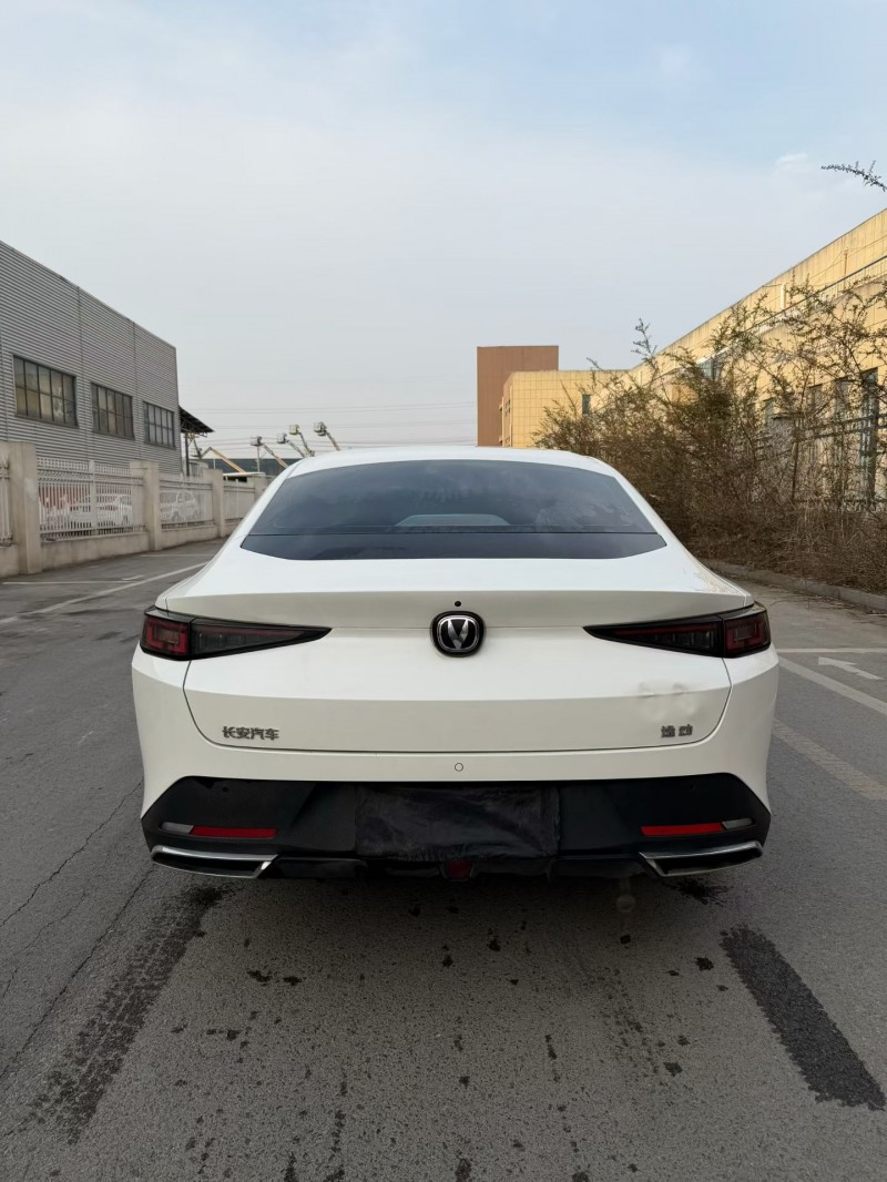 宿迁24年长安汽车逸动9