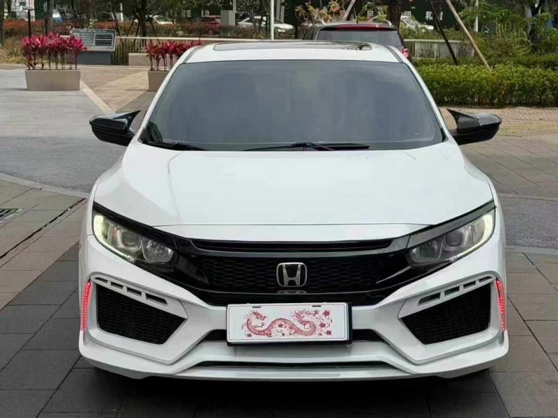 佛山19年本田思域1