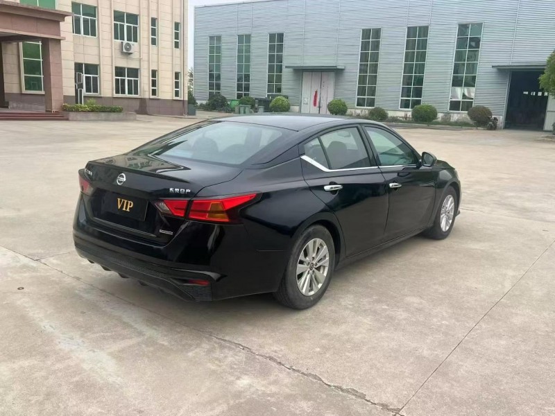 徐州22年日产天籁8