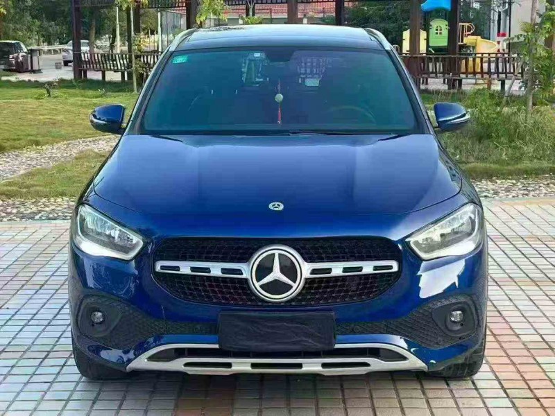 珠海22年奔驰GLA1