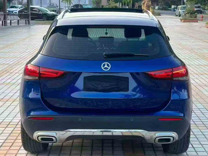 珠海22年奔驰GLA9