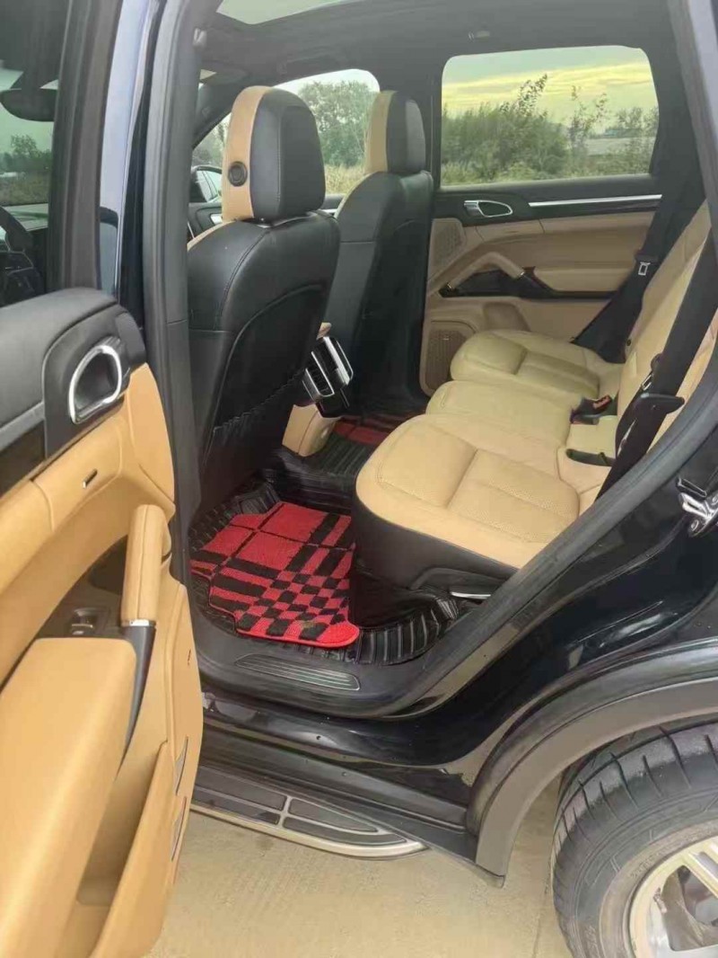 芜湖17年保时捷卡宴7