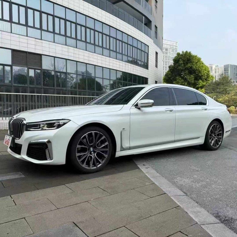 佛山19年宝马7系3