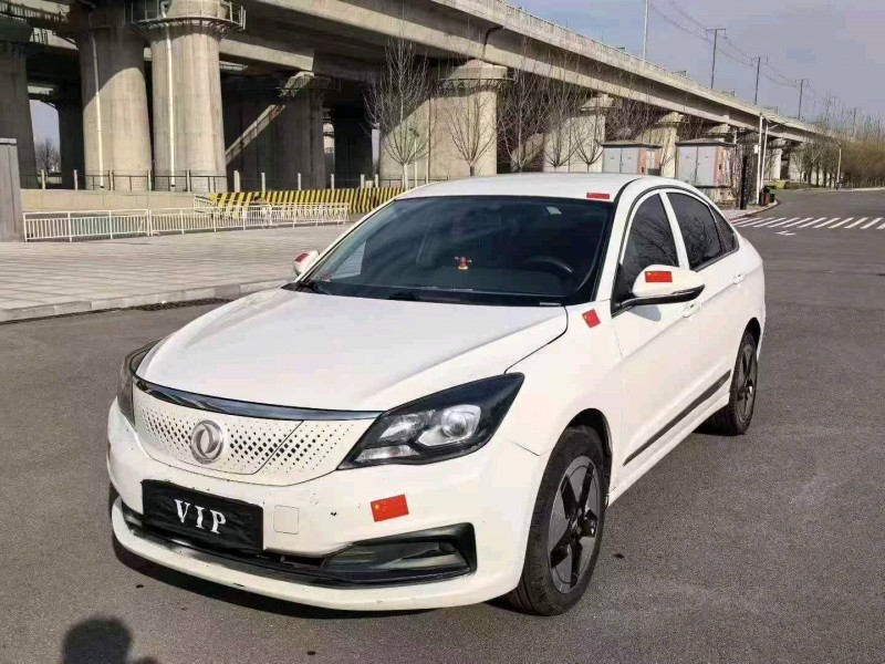 天津22年东风风神8