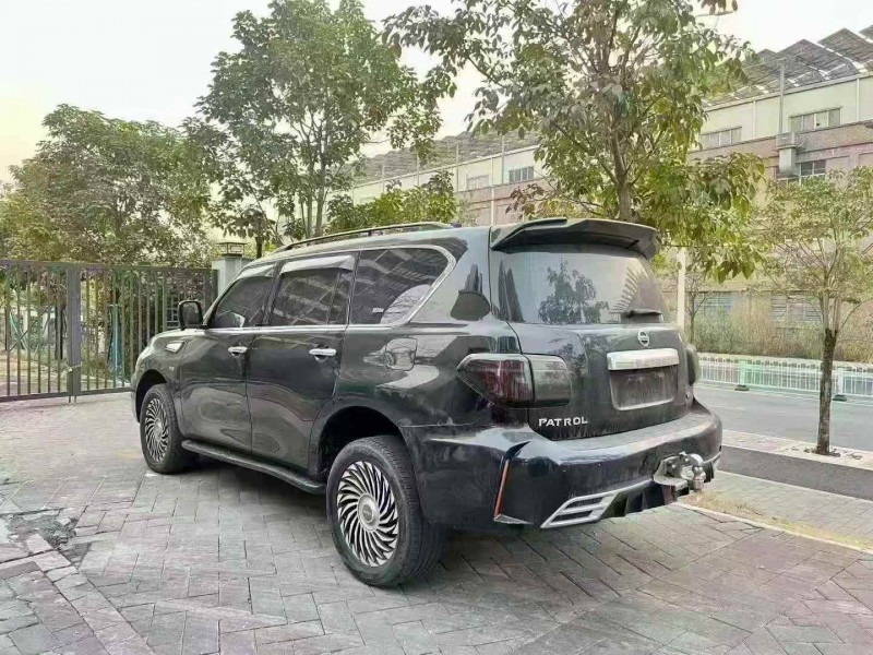 广州19年日产途乐3