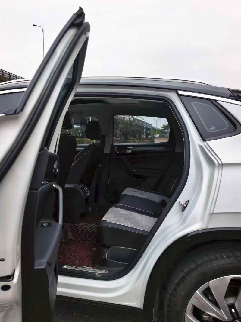 厦门22年大众探岳5