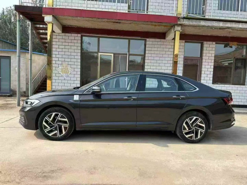 秦皇岛25年大众速腾3