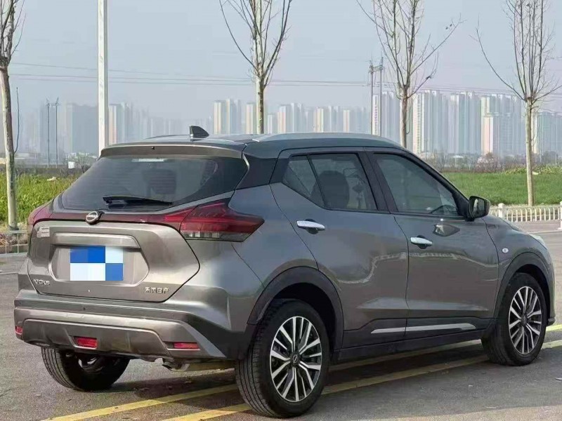 延安24年日产劲客8