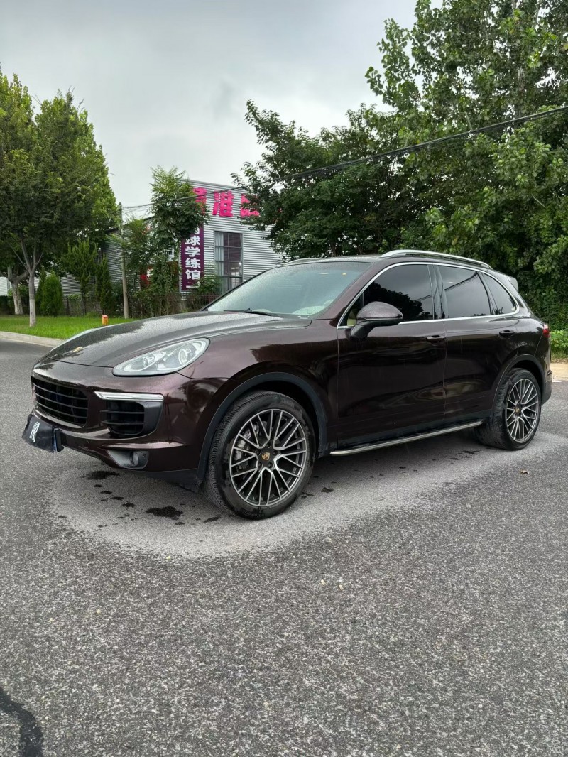宿迁16年保时捷卡宴2