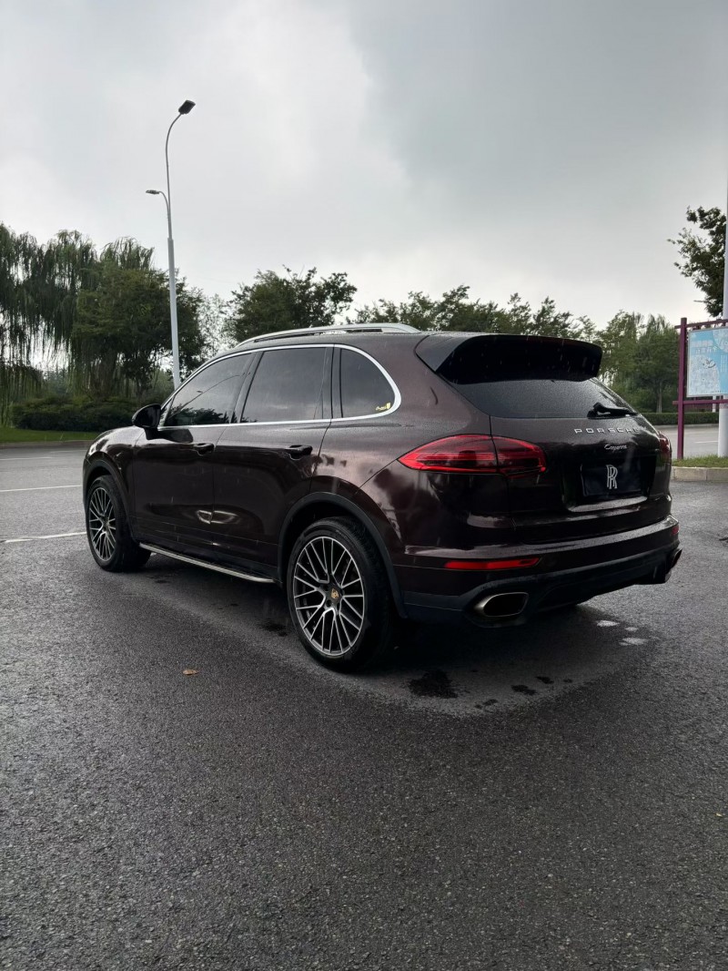 宿迁16年保时捷卡宴7