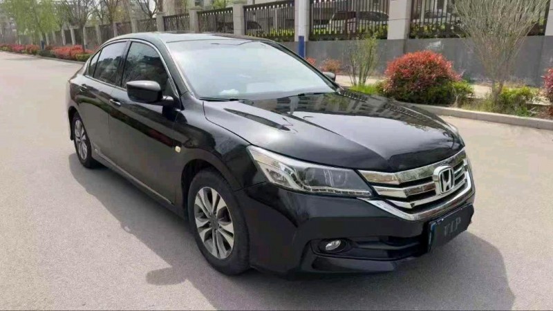 潍坊16年本田雅阁4