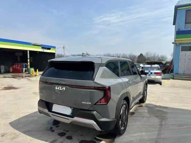 菏泽24年起亚EV58