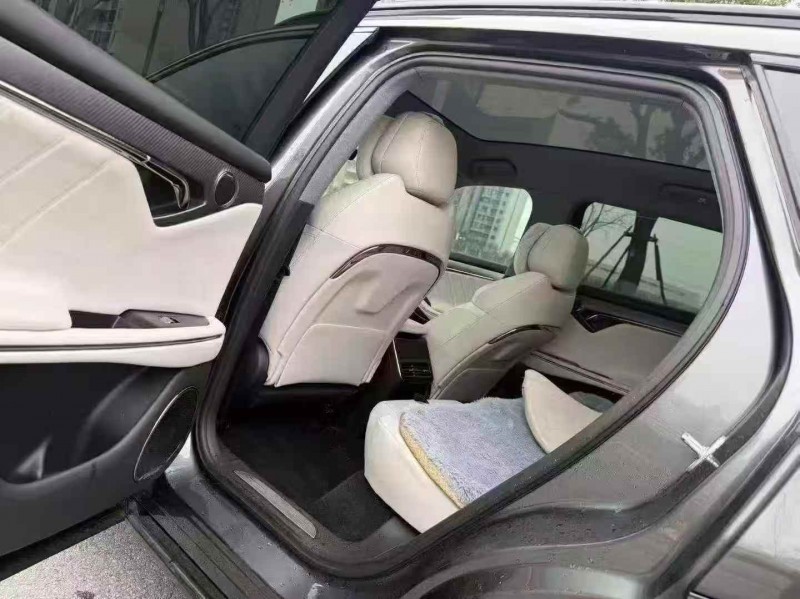 鄂州24年岚图汽车FREE6