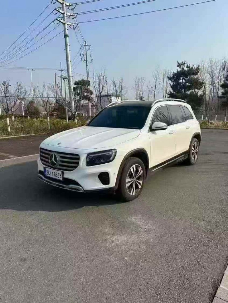 烟台23年奔驰GLB3