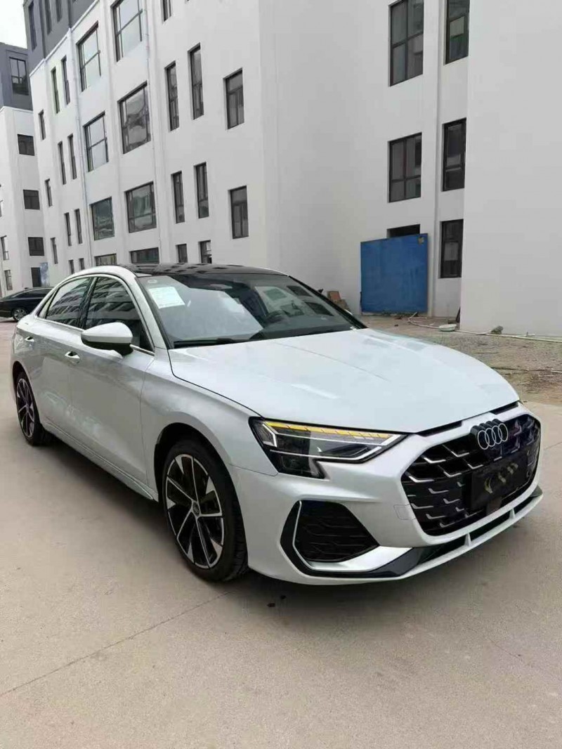 烟台25年奥迪A33