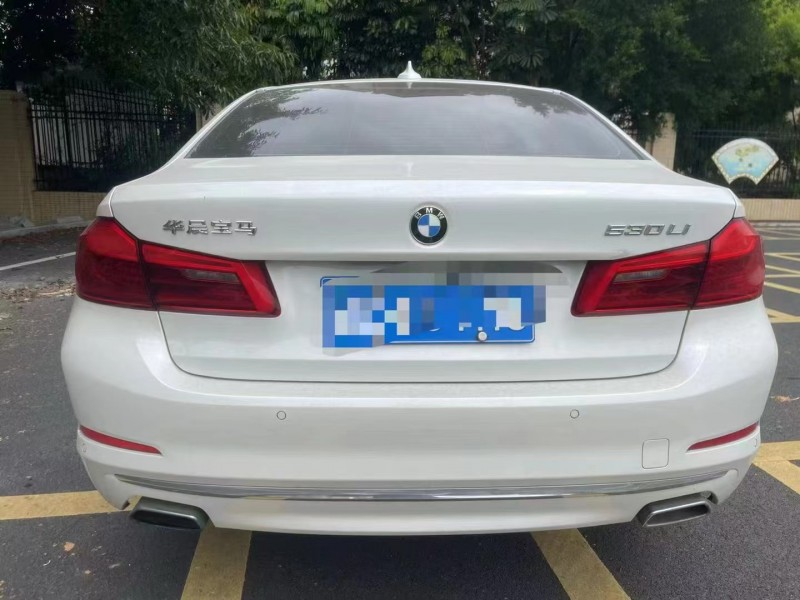 龙岩18年宝马5系9