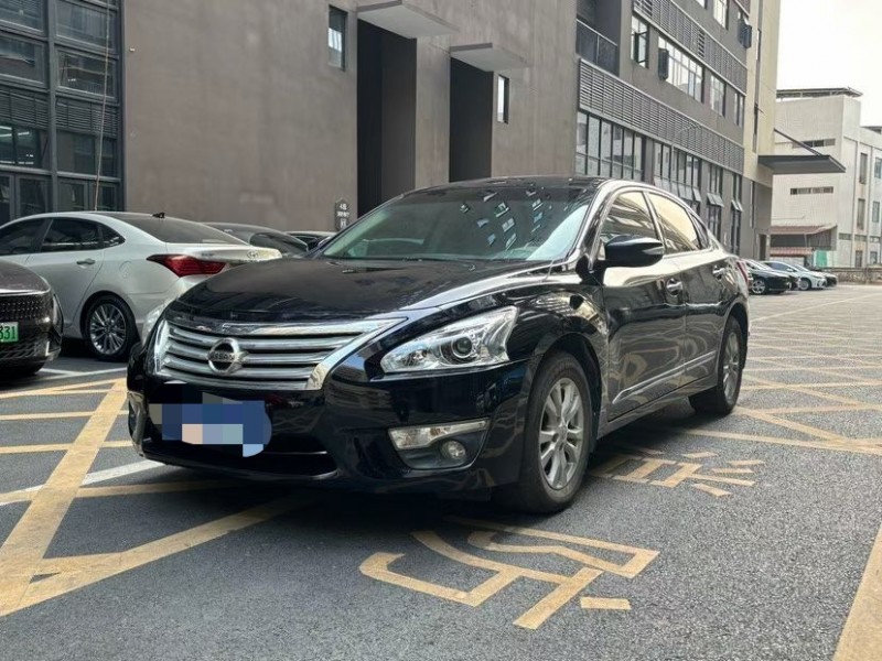 东莞15年日产天籁3