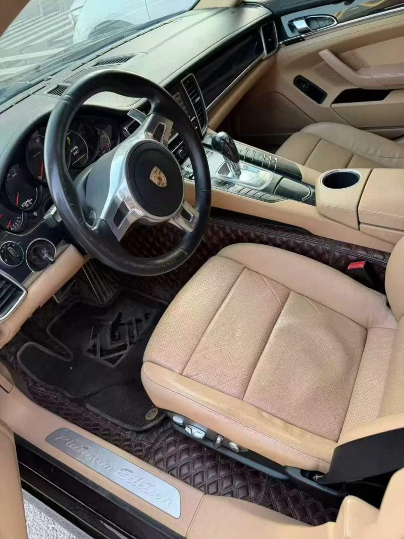 東營13年保時捷帕拉梅拉6