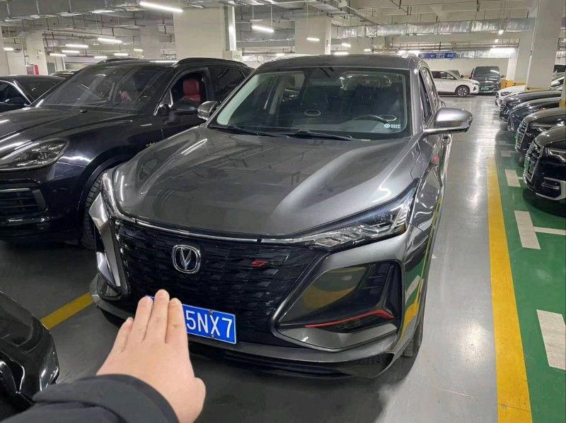 济宁22年长安汽车CS751