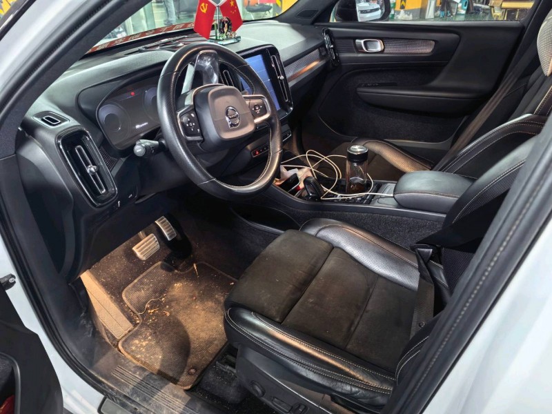 济宁20年沃尔沃XC403
