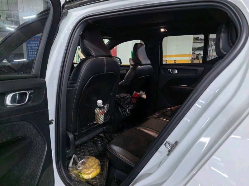 济宁20年沃尔沃XC404