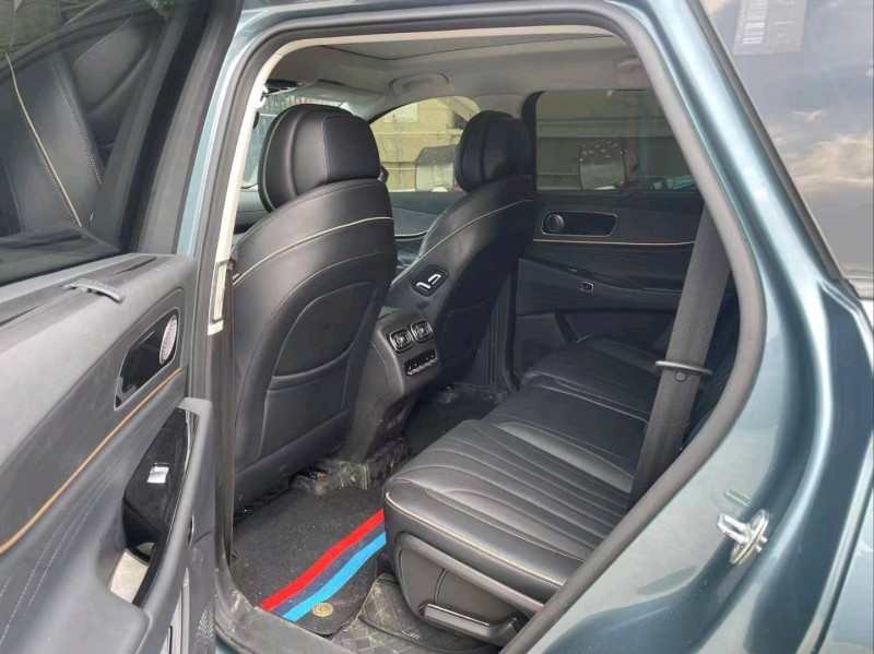 济宁23年奇瑞瑞虎4