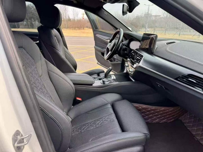 常州23年宝马5系3