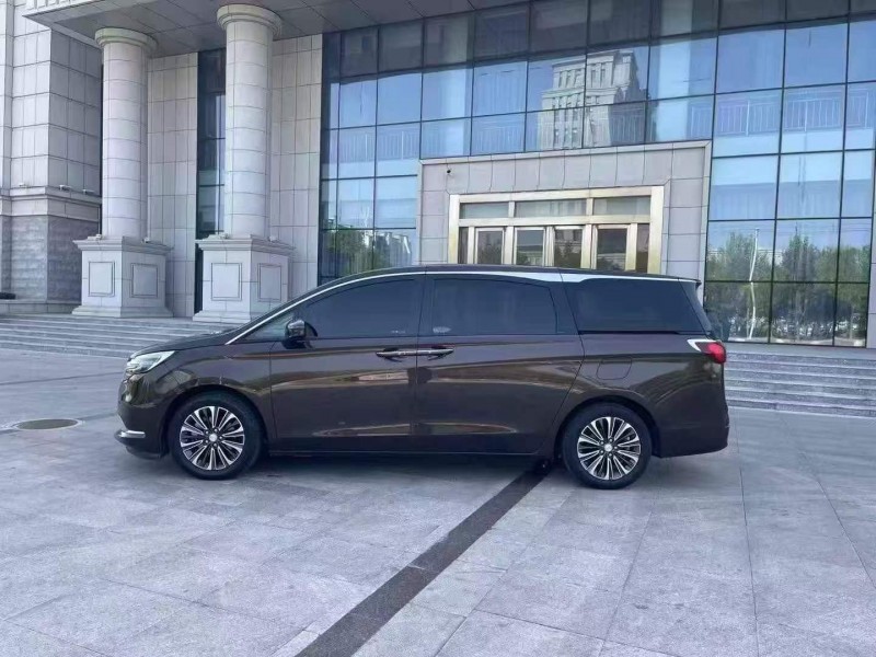 保定21年别克GL87