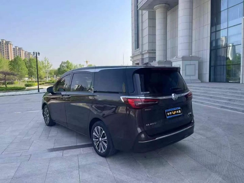 保定21年别克GL88