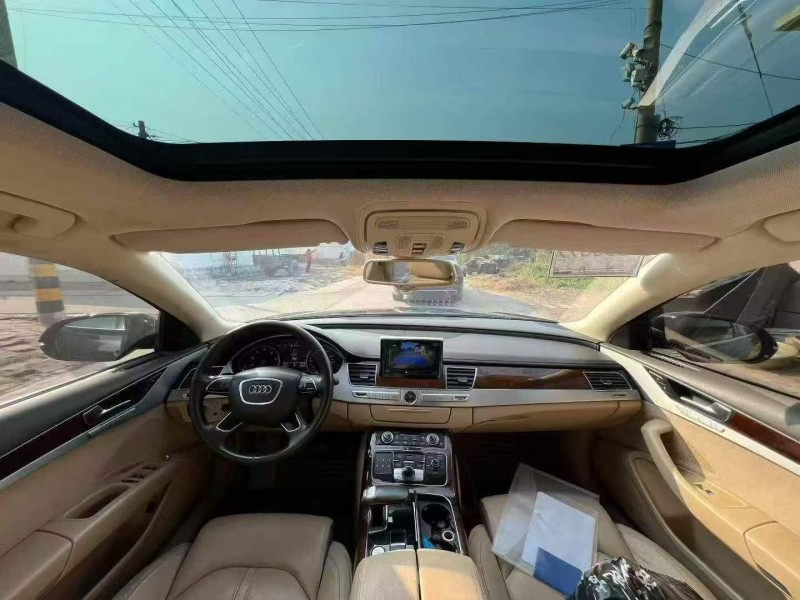 邢台15年奥迪A8L5