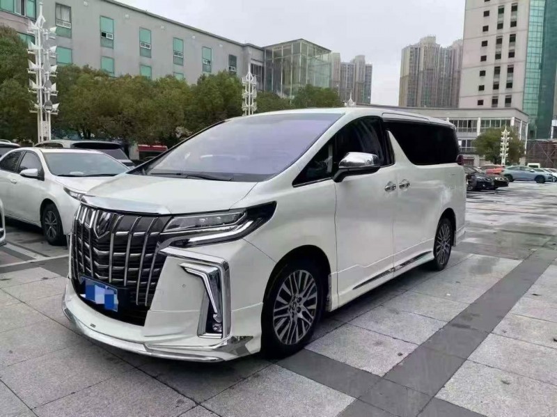 南通18年丰田埃尔法3