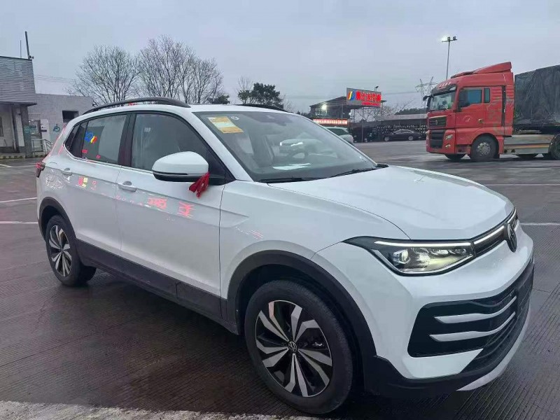 常德26年大众途锐2