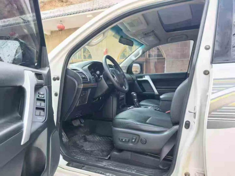 咸阳20年丰田普拉多5