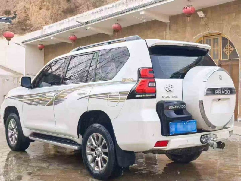 咸阳20年丰田普拉多8