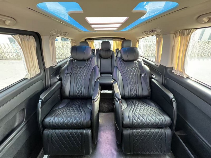 盐城22年奔驰威霆4