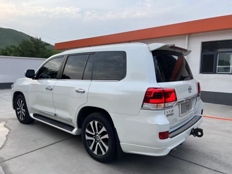 唐山20年丰田兰德酷路泽8