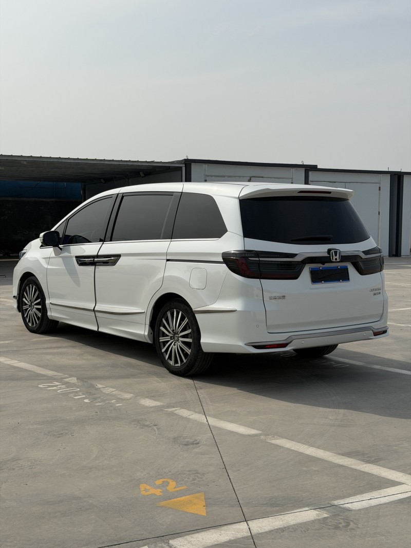 新乡22年本田艾力绅9