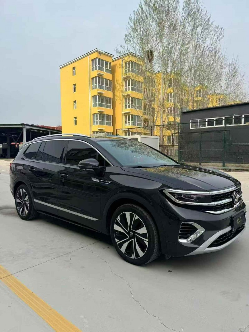 连云港25年大众揽境2