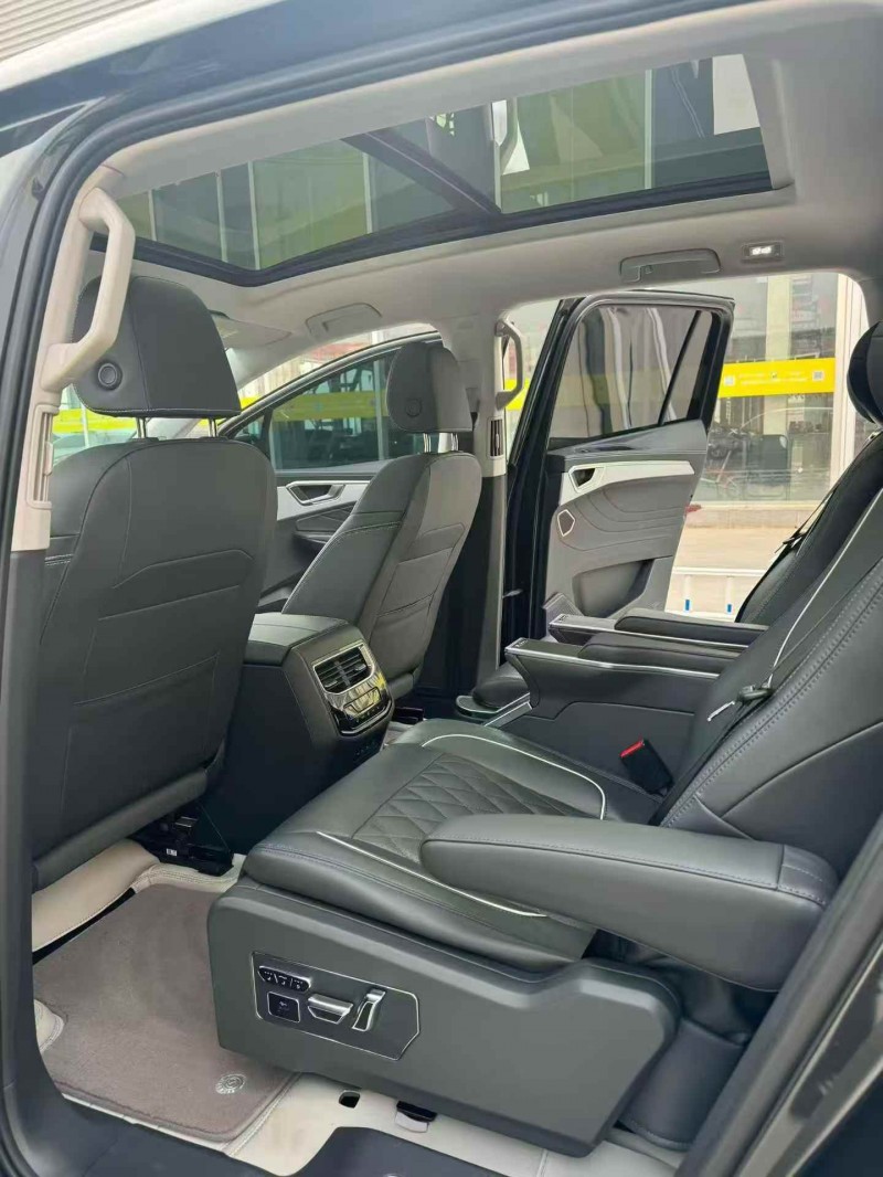 连云港25年大众揽境5