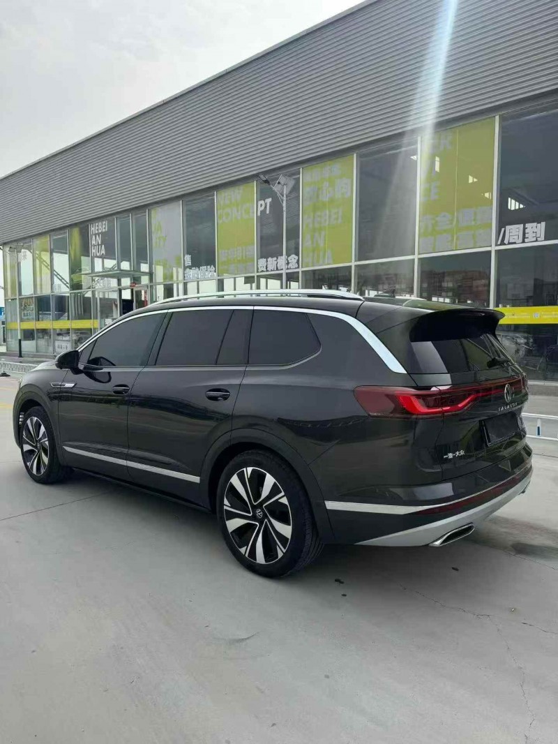 连云港25年大众揽境8