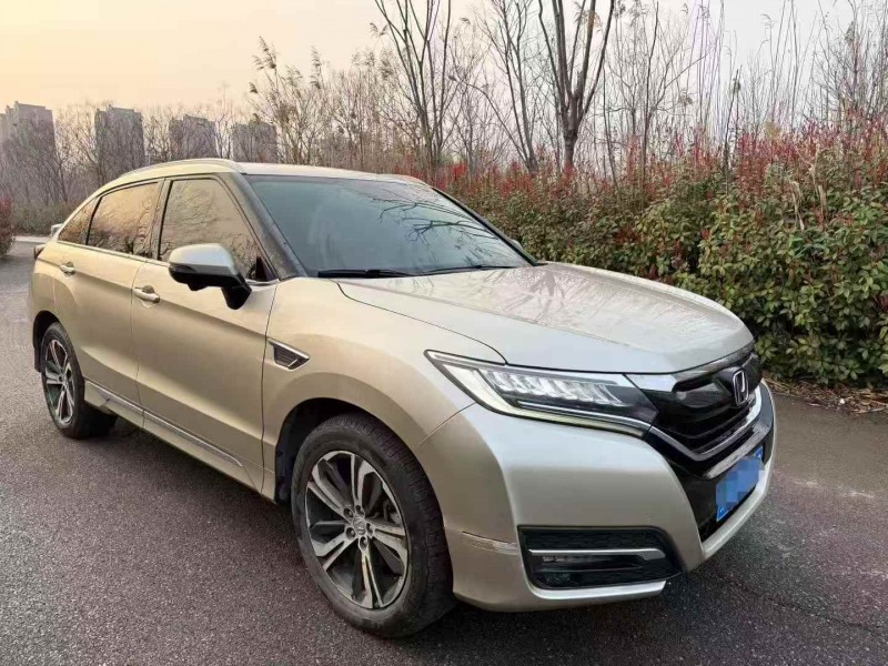 十堰18年本田URV3