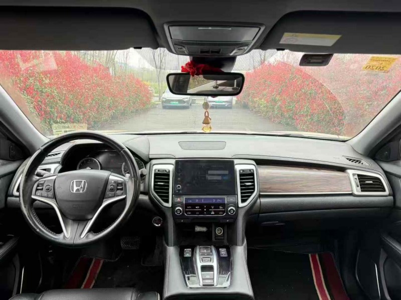 十堰18年本田URV5