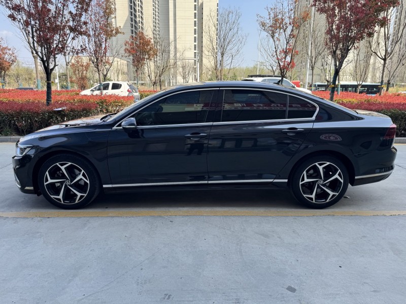 济宁23年大众迈腾7