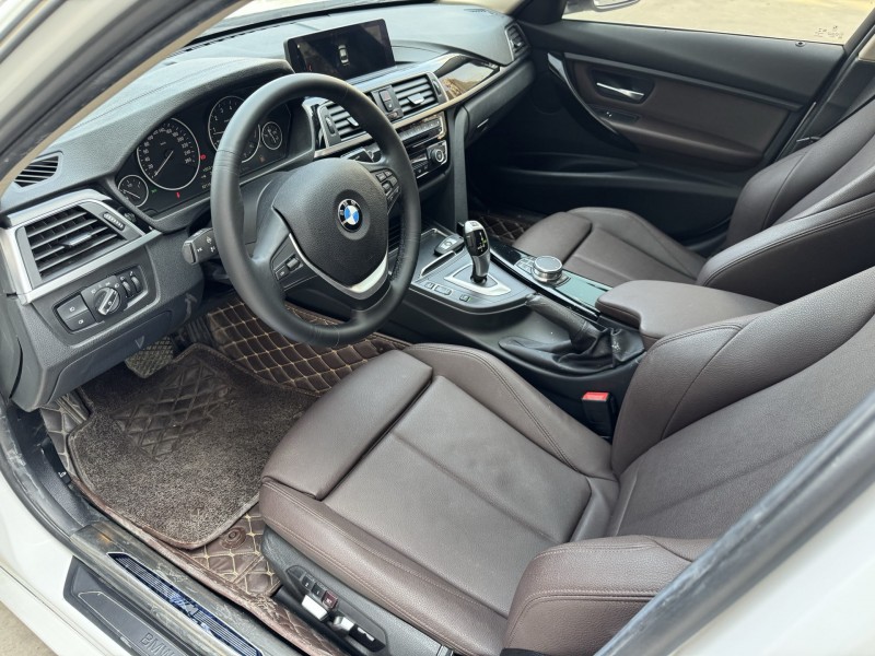 济宁19年宝马3系5