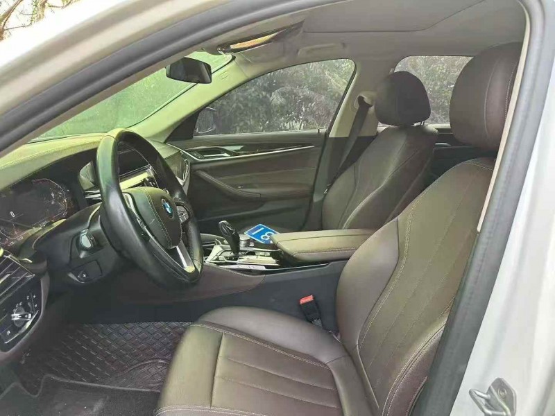 济宁20年宝马5系5