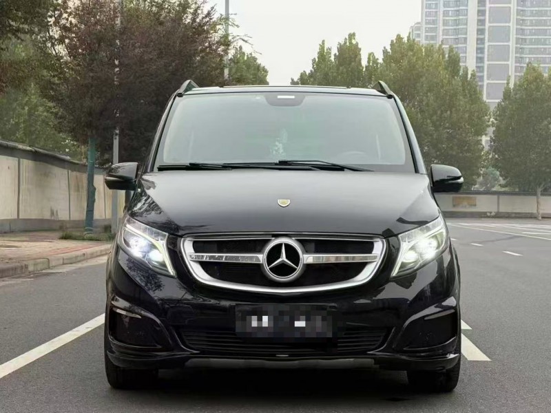 郑州18年奔驰罗伦士1