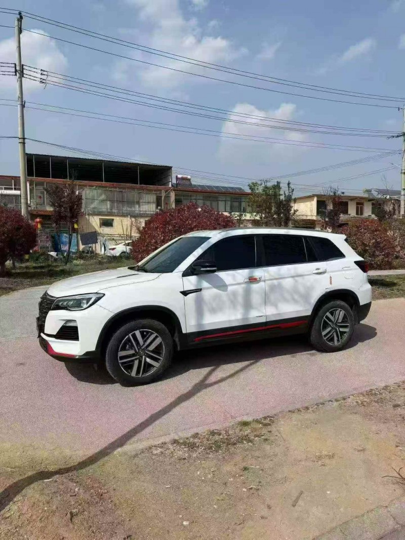 淄博23年长安汽车CS752