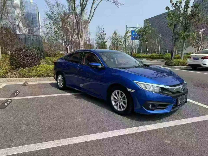 淮安17年本田思域2